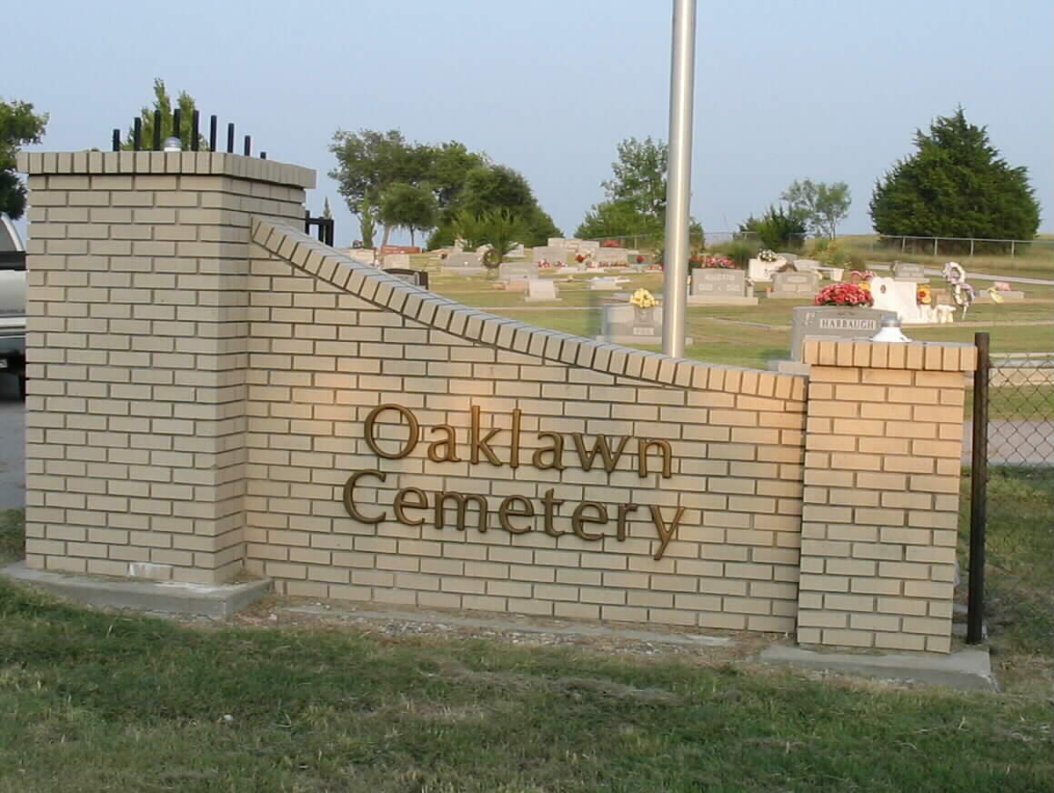 Oaklawn Cemetery